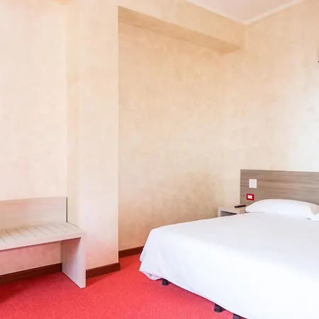 Italia Hotel Dormelletto