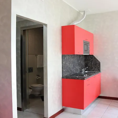 Hotel Italia 3*