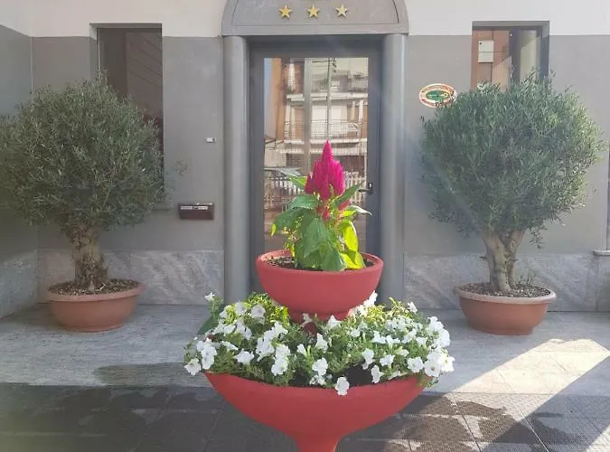 Italia Hotel 3*